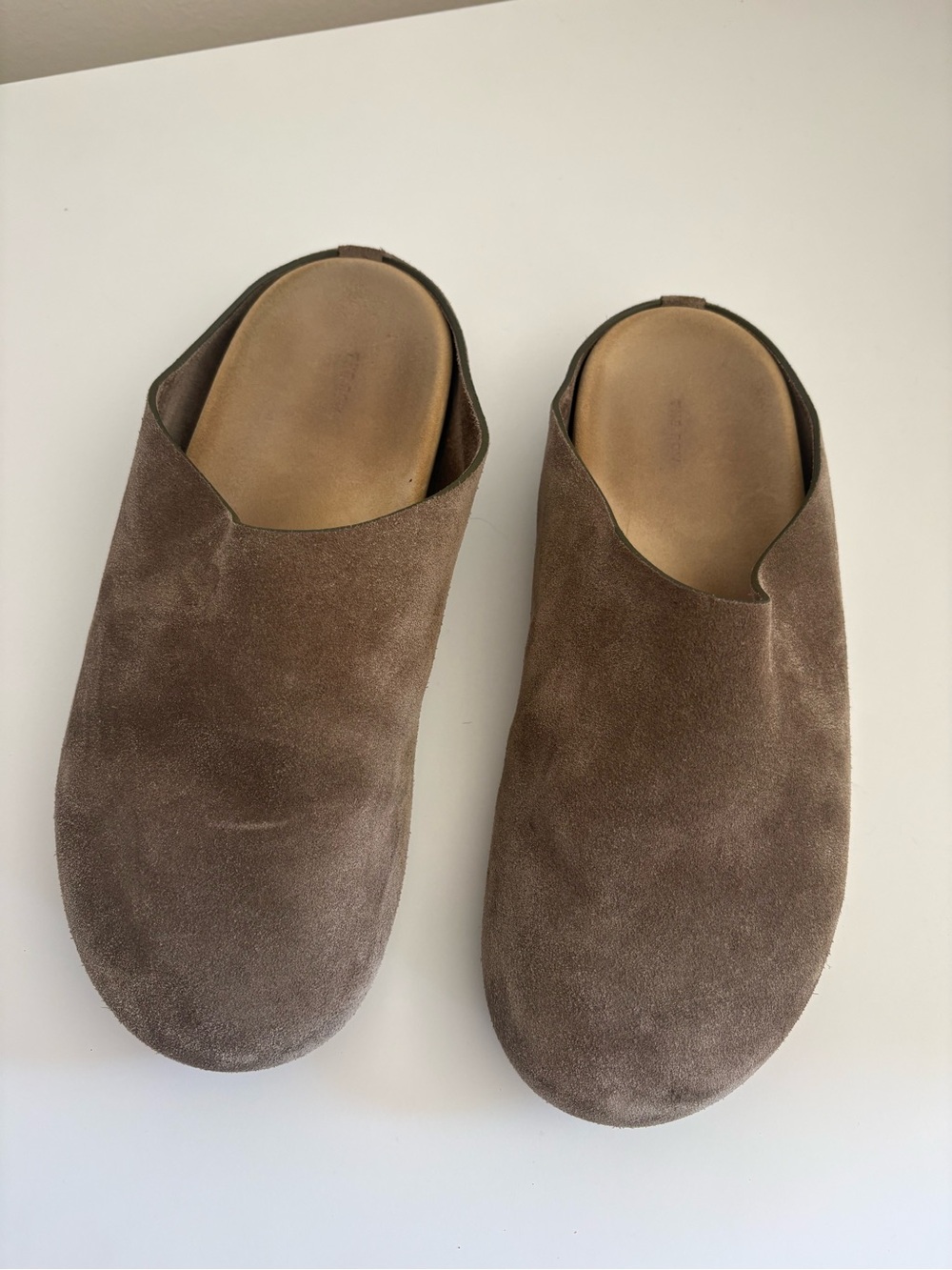 The Row Hugo Slides / Mules - Picture 2 of 5